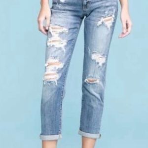 Judy Blue Distressed Boyfriend size 9/29